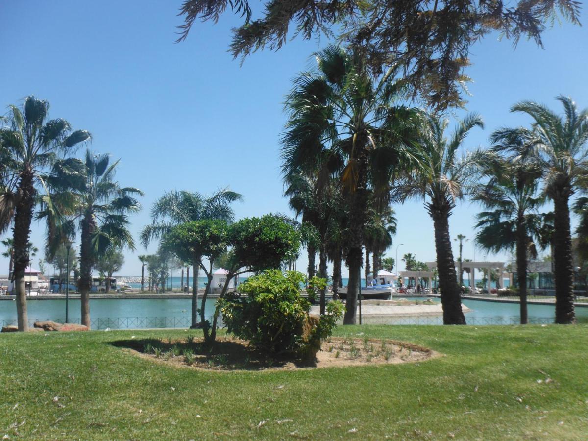 Studio In City Center Next To The Beach مالقة المظهر الخارجي الصورة