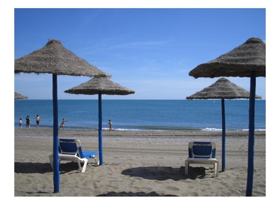 Studio In City Center Next To The Beach مالقة المظهر الخارجي الصورة