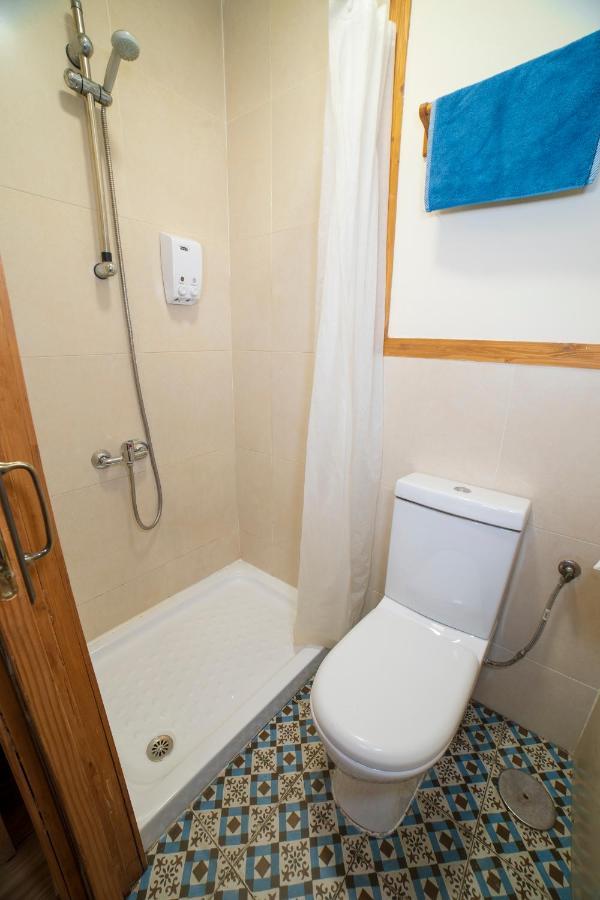 Studio In City Center Next To The Beach مالقة المظهر الخارجي الصورة